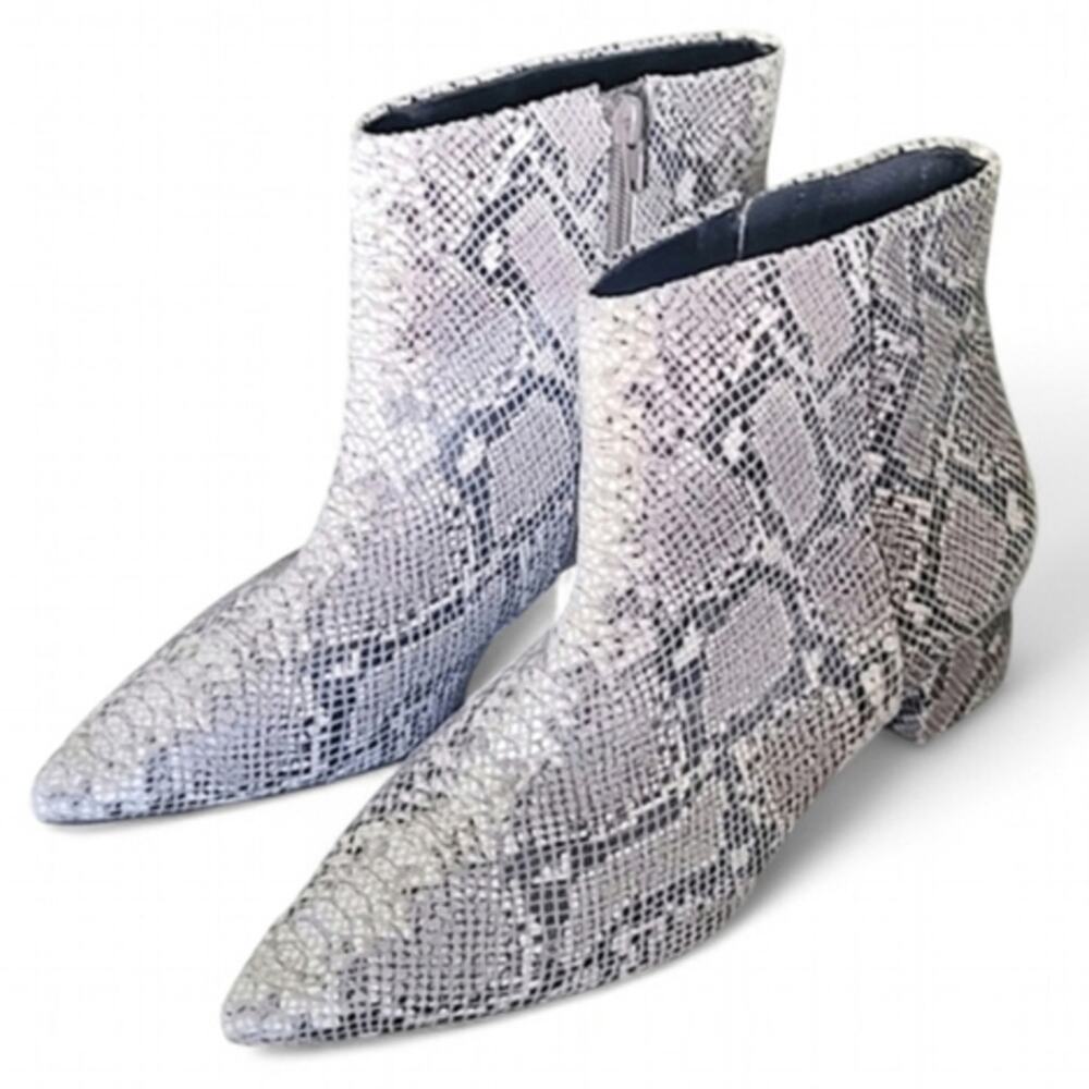 Corso Como Gray Snakeskin Print Ankle Boots Size 9 Pointed Toe Mobwife